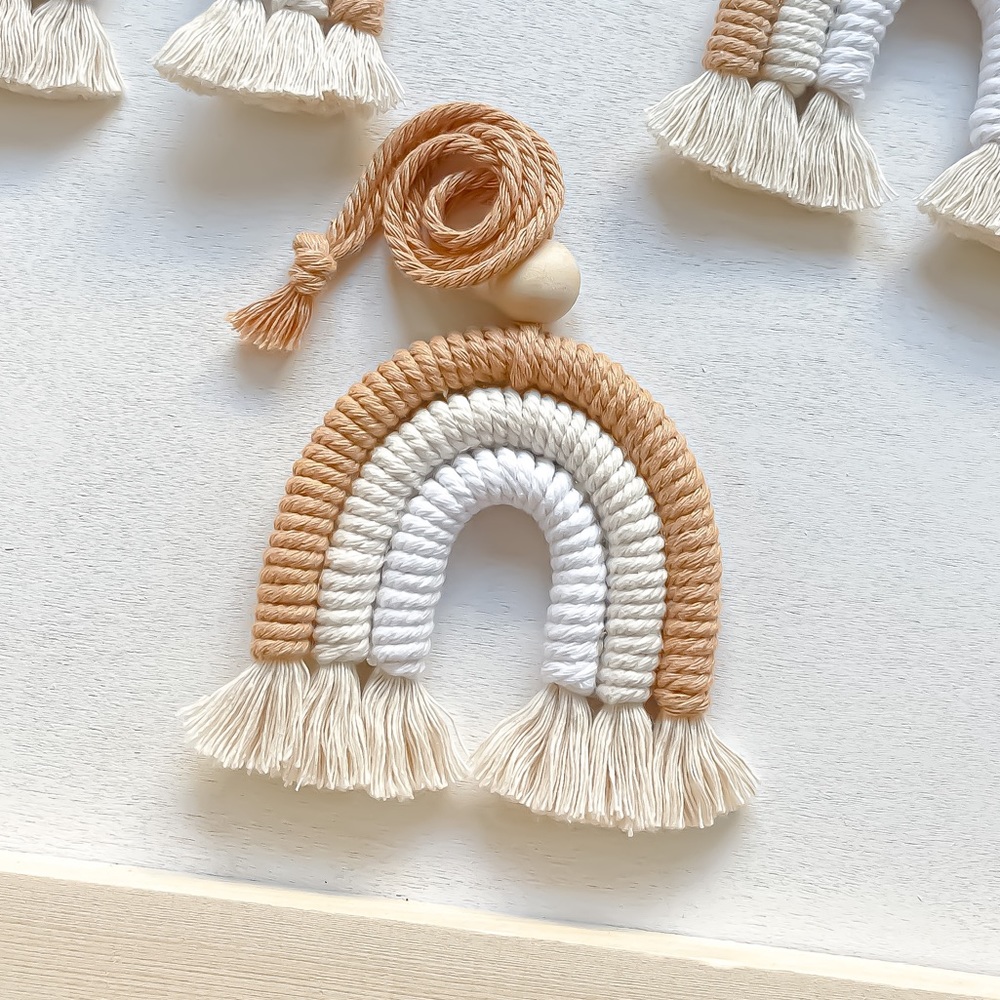 Macrame rainbow diffuser